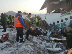 哈萨克飞机坠毁，死亡人数已上升至14人