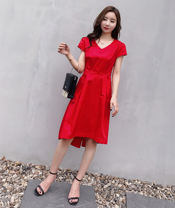 红色v领女装连衣裙韩版修身